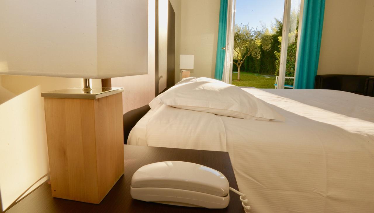 Hotel Villa Sophia - Adults Only July And August Mougins Buitenkant foto